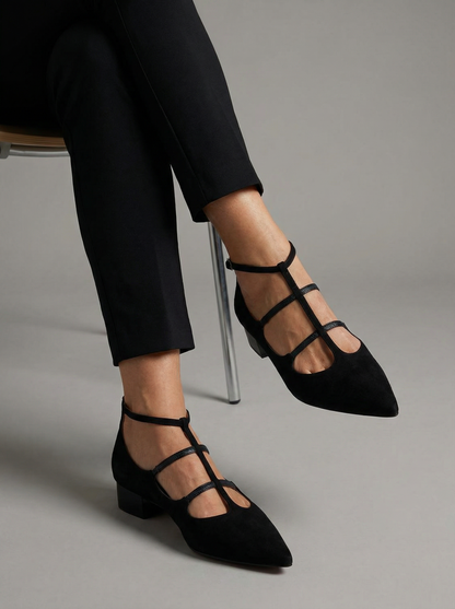 Notte Elegante – tacón negro con tiras cómodas
