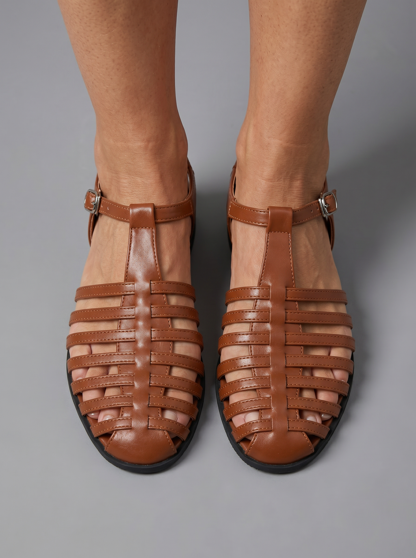 VitaFeet Roma – Sandalia Plana con Tiras Cruzadas y Hebilla